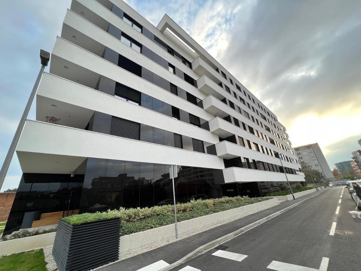 Luxury Haven In Zagreb公寓 外观 照片